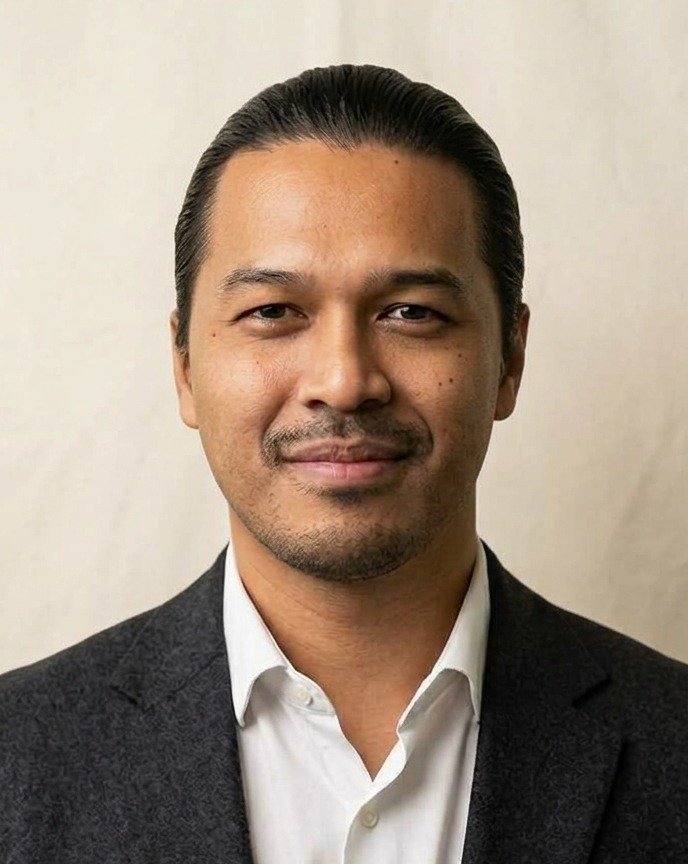 Portrait of Dr Siddharth Tamang